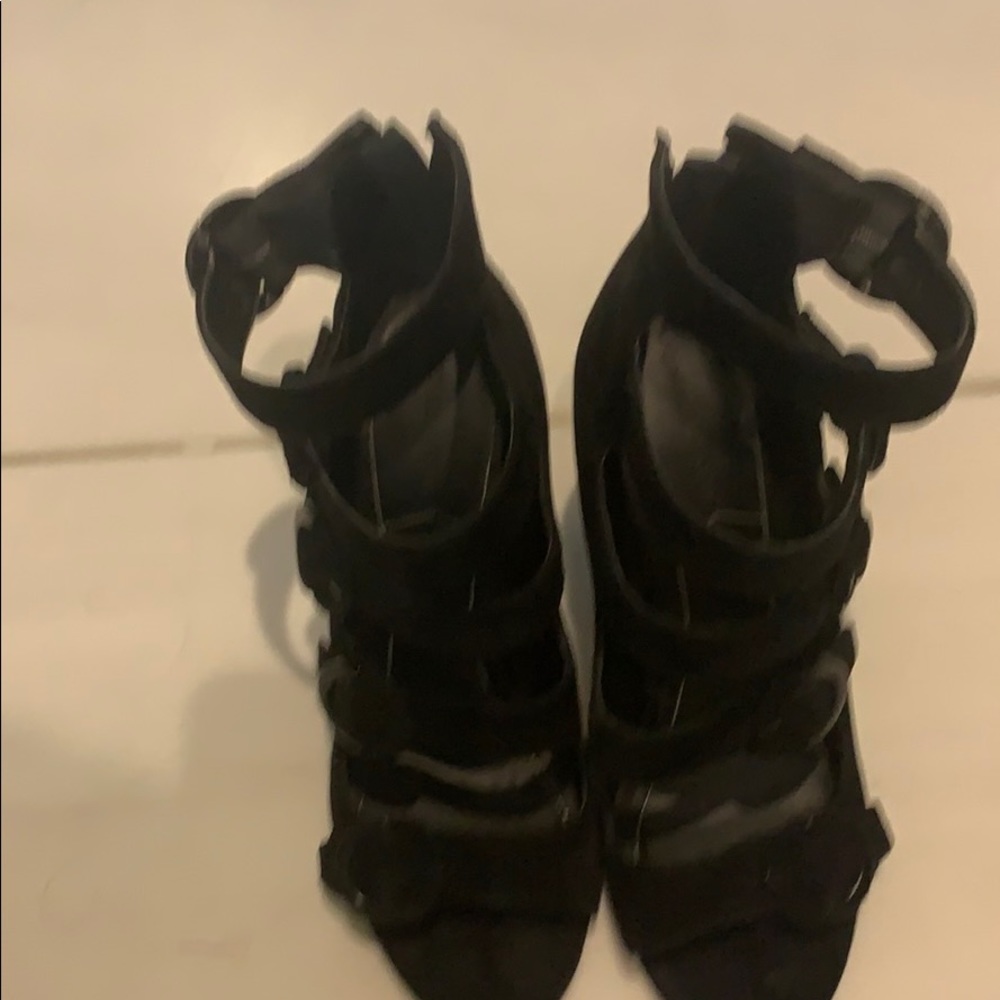 Kendal and Kyle sandals - Picture 5 of 7